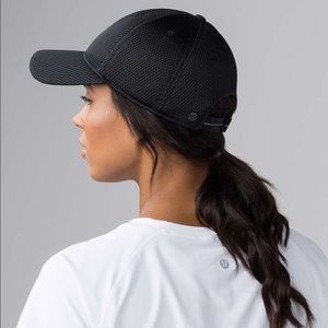 New Lululemon Black Baller Hat Cap - Mesh